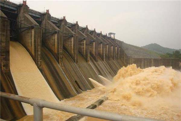 Maithon-Dam-Gates